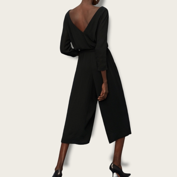 *SOLD* Aritzia Babaton 'Barton' Chiffon Black Jumpsuit - Small- NWT - Picture 3 of 3